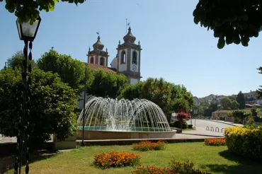 Нelas до СSanta Comba Dao