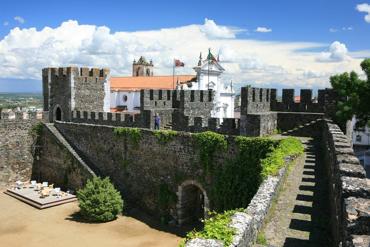 Vila Nova da Baronia 到 Beja