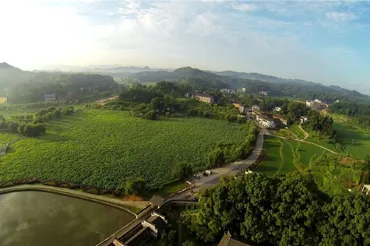 Ze Szanghaju do Shuangfeng