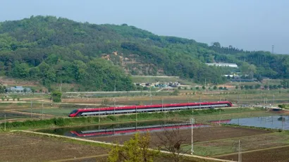 https://railmonsters.com/storage/cms_train_type_page/photos/0/1/212/1212/66751984742a7911308510.jpg