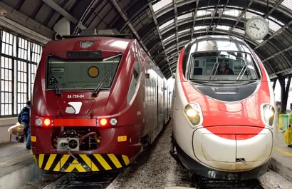 https://railmonsters.com/storage/cms_train_type_page/photos/0/1/303/1303/667d1ae7b1c5a874413768.jpg