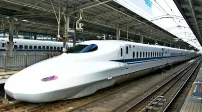 https://railmonsters.com/storage/cms_train_type_page/photos/0/1/403/1403/shinkansen6_765.webp