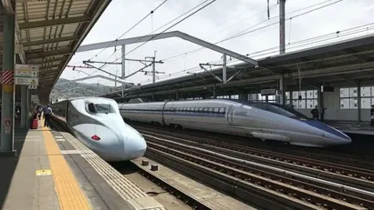 https://railmonsters.com/storage/cms_train_type_page/photos/0/1/427/1427/kodama4_192.webp