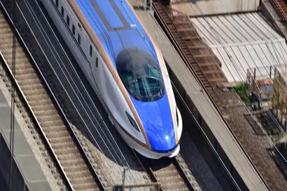 https://railmonsters.com/storage/cms_train_type_page/photos/0/1/468/1468/asama5_979.jpg
