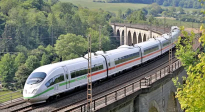 https://railmonsters.com/storage/cms_train_type_page/photos/0/1/624/1624/db-all_991.jpg
