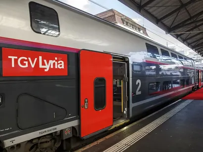 https://railmonsters.com/storage/cms_train_type_page/photos/0/1/895/1895/tgv-lyria2_919.webp