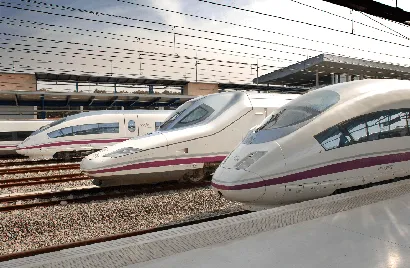 https://railmonsters.com/storage/cms_train_type_page/photos/0/1/979/1979/renfe-all_974.png