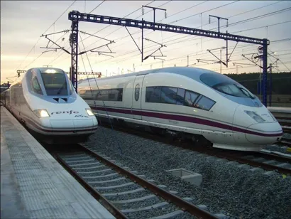 https://railmonsters.com/storage/cms_train_type_page/photos/0/1/982/1982/renfe2_13.jpg