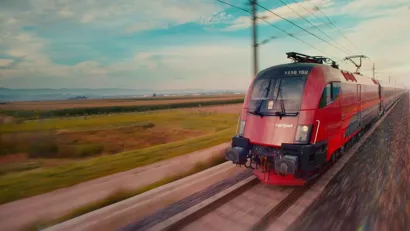 https://railmonsters.com/storage/cms_train_type_page/photos/0/2/297/2297/railjet4_783.jpg