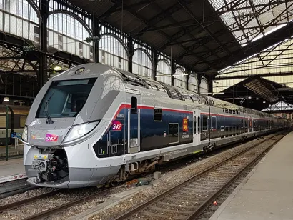 https://railmonsters.com/storage/cms_train_type_page/photos/0/2/308/2308/nomad_885.jpg