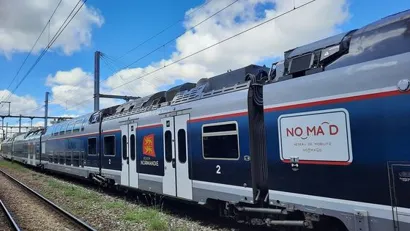 https://railmonsters.com/storage/cms_train_type_page/photos/0/2/311/2311/nomad3_934.jpg