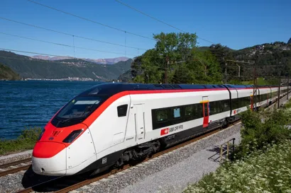 https://railmonsters.com/storage/cms_train_type_page/photos/0/2/322/2322/sbb_444.jpeg