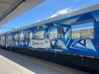 https://railmonsters.com/storage/cms_train_type_page/photos/0/285/365/285365/ic-hellenic-train4_709.jpg