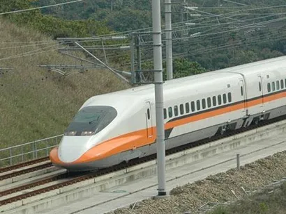 https://railmonsters.com/storage/cms_train_type_page/photos/0/38/394/38394/thsr4_978.jpg