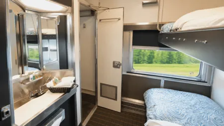 Cabin for 2 - Renaissance car - Discounted fare Cabin for 2 - Renaissance car - Discounted fare