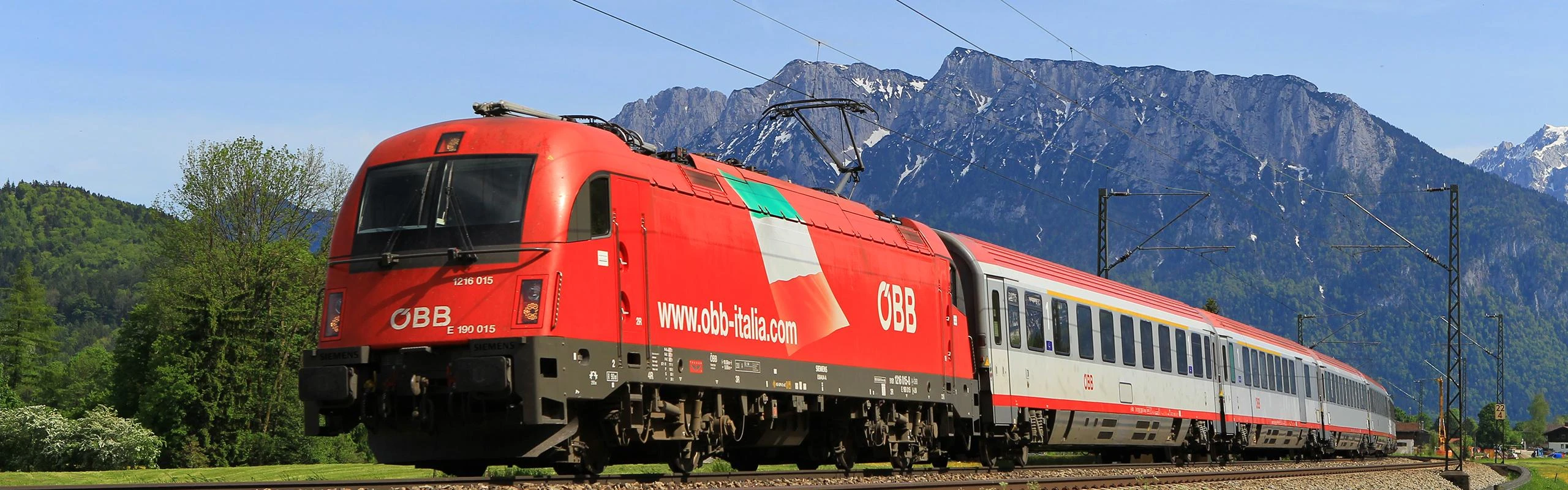 Book EuroCity Brenner Train Tickets Online | Info and Classes